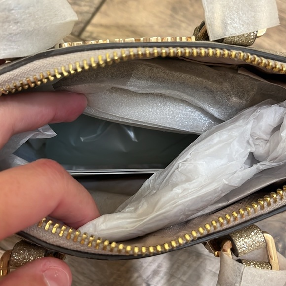 Michael Kors Ciara XS Mini crossbody leather bag - Picture 6 of 12